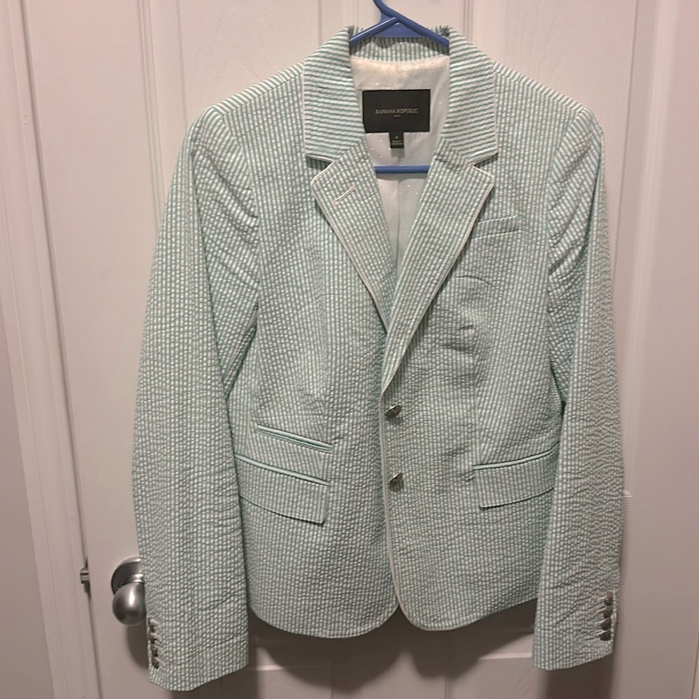 Banana republic factory/outlet sear-sucker blazer